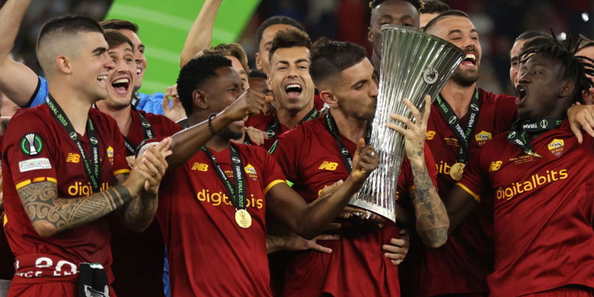 AS Roma Juara UEFA Conference League - www.indopos.co.id